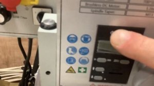 Настольный фрезерный станок по металлу VM25L