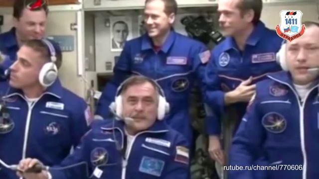 Мы помним подвиг наших космонавтов! смотреть онлайн