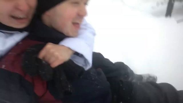 VLOG: снегопад, горки, дача. смотреть онлайн