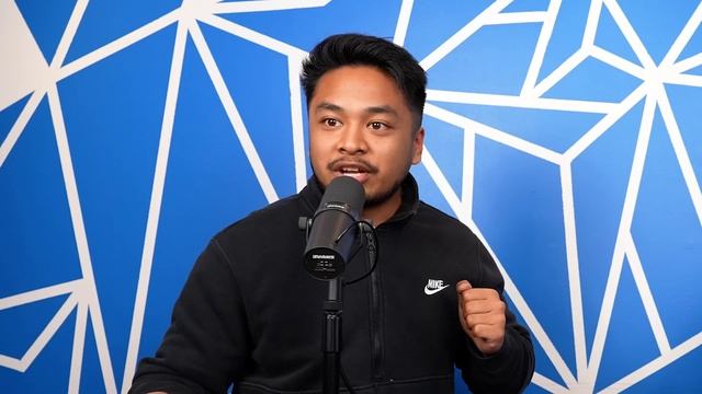 How A Bowling Ball Is Made! смотреть онлайн