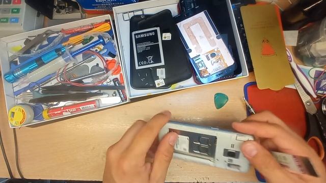 Ремонт телефона Самсунг J120, замена гнезда зарядки разборка РЕМОНТ ТЕЛЕФОНА Самсунг J120 смотреть онлайн