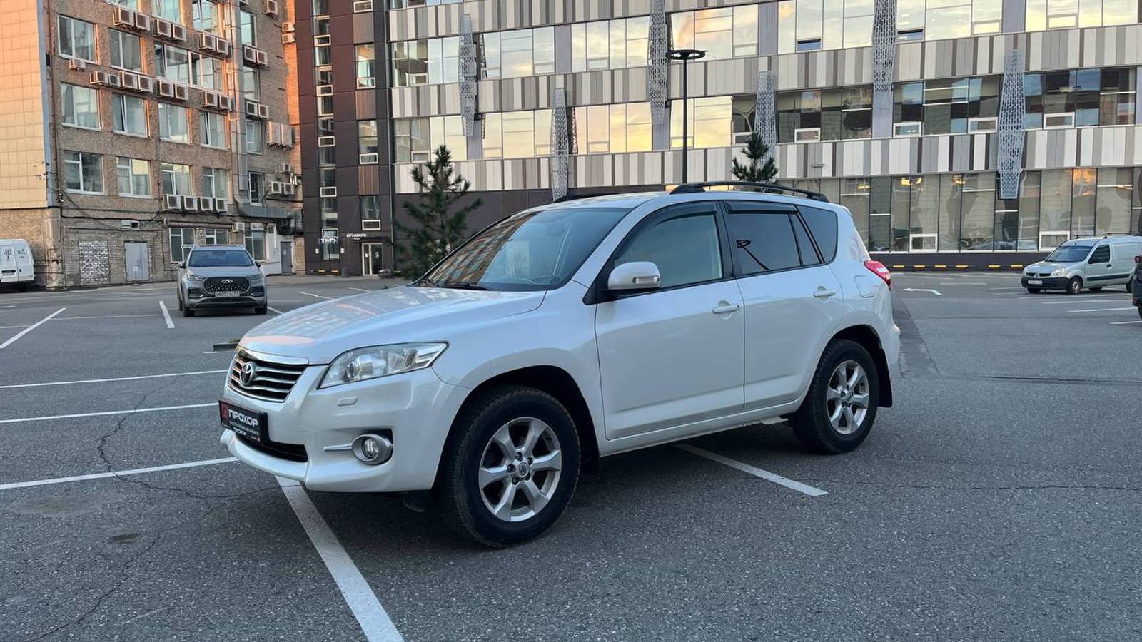 Обзор Toyota RAV4 III (XA30) Рестайлинг, 2010 г. ПРОХОР | Просто Хорошие Автомобили смотреть онлайн