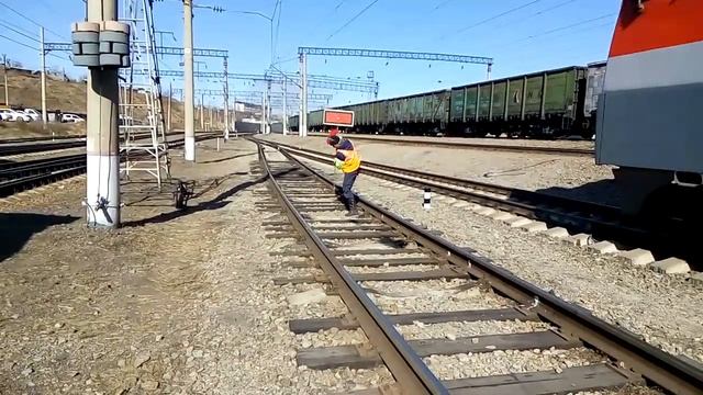 Переборка изолирующего стыка.mp4 смотреть онлайн