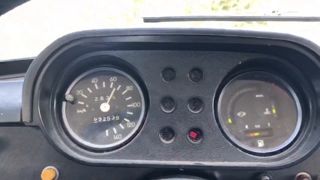 My WARTBURG driving Experience - 2 stroke / 3 cylinder / column shifter смотреть онлайн