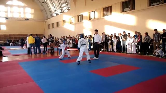 ITF Taekwondo Kharkov Sombre CUP2014 Maximov-Unknown смотреть онлайн