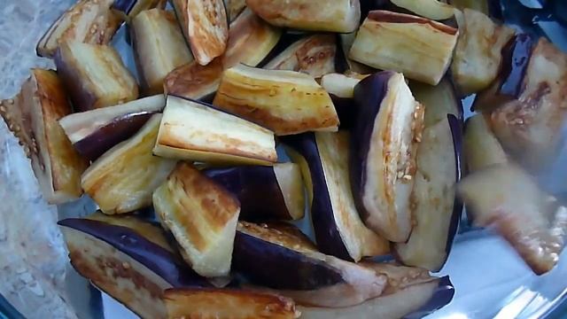 ?Нут с Баклажанами, Томатами и Зеленью в Духовке смотреть онлайн