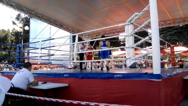 АЛУШТА. ВСЕ КТО ЛЮБИТ БОКС.кто же победит.Крым Россия.# 3 смотреть онлайн