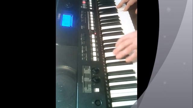 Yamaha PSR 443 - Besame mucho смотреть онлайн