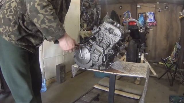 Honda CB600 Hornet/ Сборка двигателя и КПП смотреть онлайн