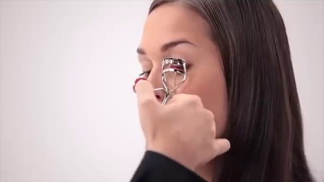 Sephora Collection Eyelash Curler смотреть онлайн