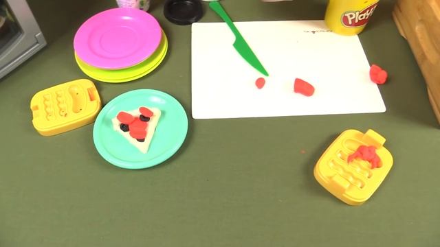 Видео для детей. Кафе у Кенгуру. Куклы и пицца смотреть онлайн