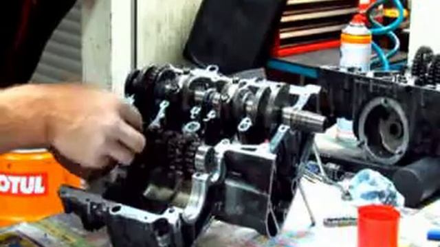 разборка двигателя мотоцикла SV400 смотреть онлайн