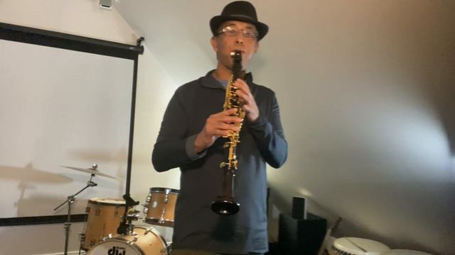 Smile Charlie Chaplin clarinet soprana and tenor sax and trumpet смотреть онлайн