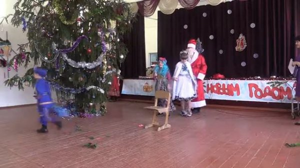29.12.2017 Новый год Ахметовская школа нач. класс