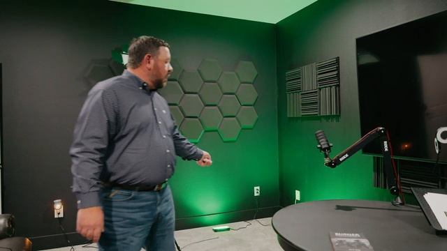 The MOST Amazing Burger and Podcast in Rockwall, Texas смотреть онлайн