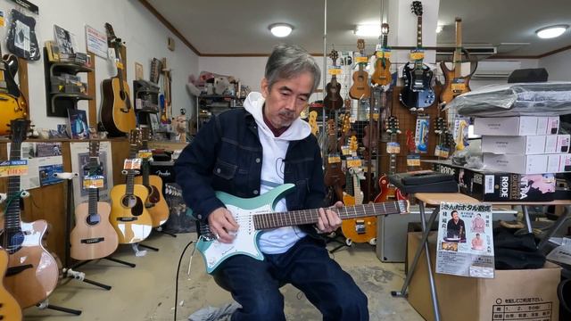 Strandberg Boden Classic NX 6 VGR 革新的なアーム付ヘッドレス・ギターです！ смотреть онлайн