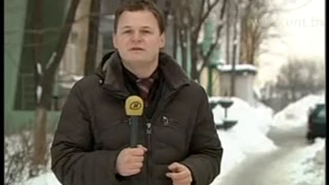 Отец пытается вернуть дочь смотреть онлайн