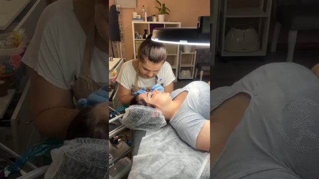 Перманентный татуаж бровей (брови для моего преподавателя ?♀️?) #перманентныймакияжбровей смотреть онлайн