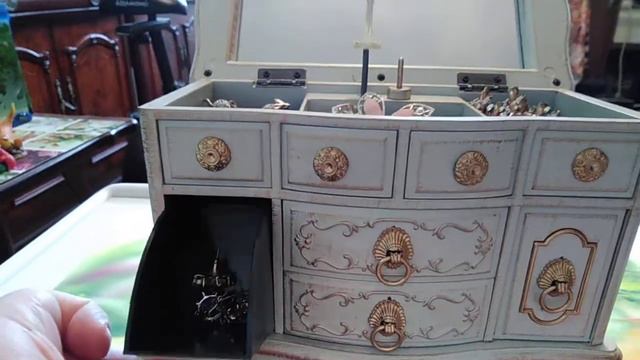 Музыкальная шкатулка для украшений смотреть онлайн