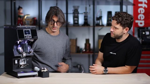 The ALL NEW Victoria Arduino MYTHOS MY85 & Special Guest | Review смотреть онлайн