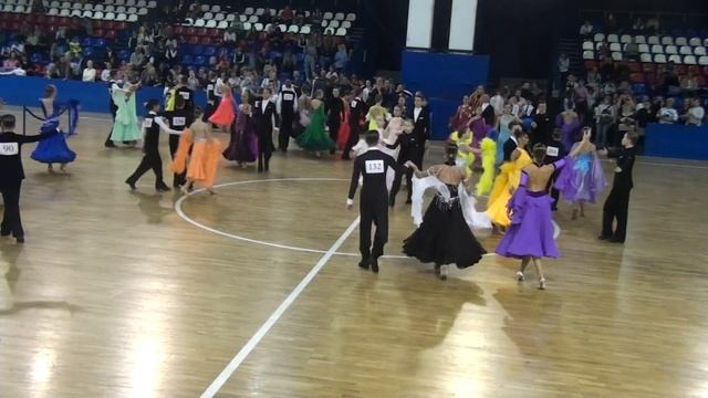 С класс Юниоры 2+1 1/4 финала стандарт смотреть онлайн