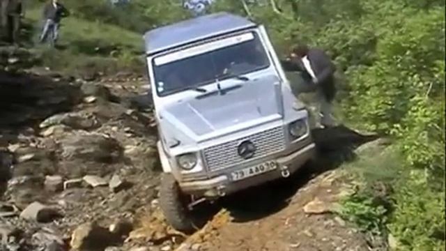 Trophée Cévénol 2010 00 - Mercedes G смотреть онлайн