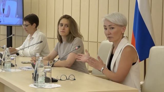 Мытищинский педагог получила сертификат на соципотеку смотреть онлайн