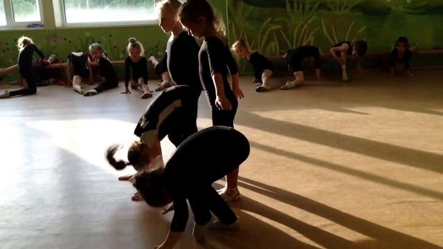 Нелегко быть гимнасткой смотреть онлайн