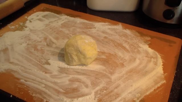 Печем торт "Наполеон" )))) смотреть онлайн