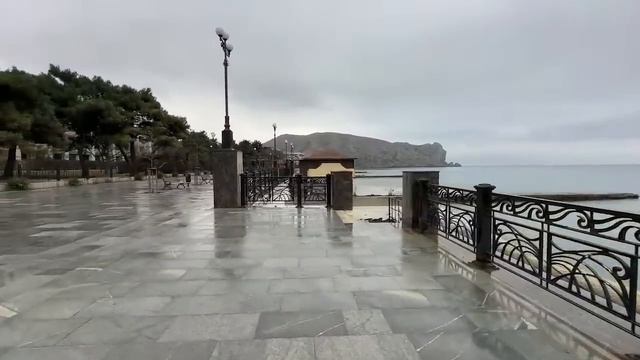 ИДЁМ НА ПЛЯЖ. ГОРОД СУДАК СЕГОДНЯ. смотреть онлайн