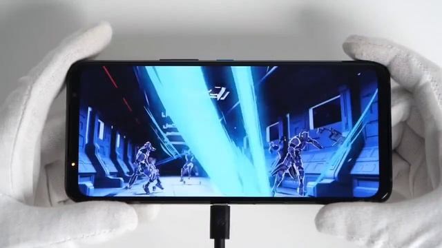 ROG Phone 5 Ultimate Unboxing — игровой смартфон-монстр + геймплей смотреть онлайн