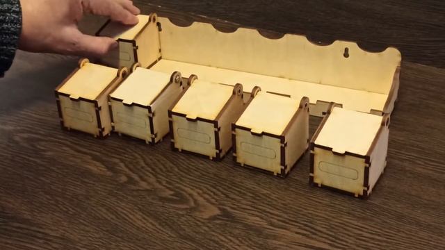 Полка с шестью коробками для мелочи - дерево (готовое решение) смотреть онлайн