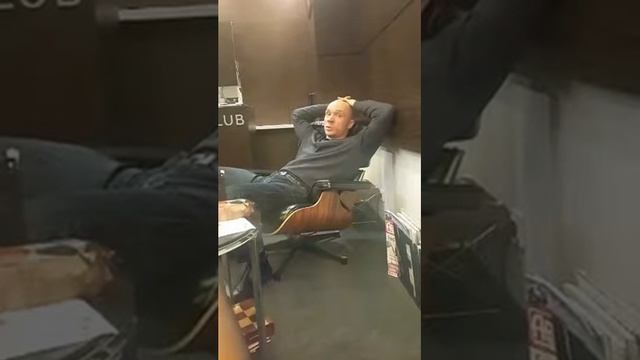 Обсуждение поездки нашей Вег-Команды "Живая Волна" в Детский Дом смотреть онлайн
