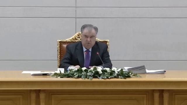 Таджикистан хочет привлечь инвестиции в нефтегазовый сектор смотреть онлайн
