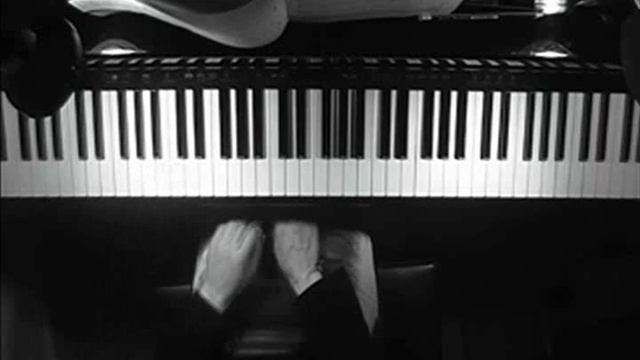 Online Piano Lessons: G Major Scale and Broken Chords Grade 1 смотреть онлайн