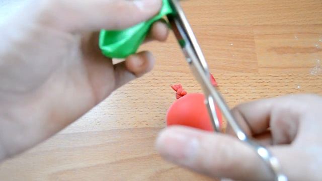 КАК СДЕЛАТЬ АНТИСТРЕСС ИЗ 2 ШАРИКОВ! смотреть онлайн