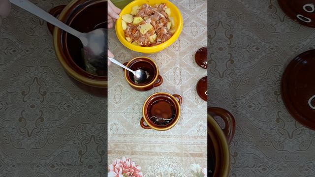 Жаркое в горшочках!