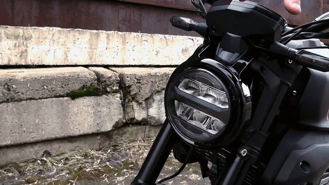 Мотоцикл HIRO. Китайский мотоцикл с очень крутым внешним видом. смотреть онлайн