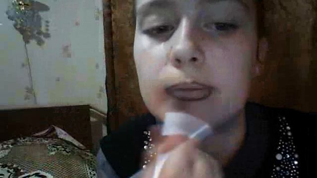 ♣Как увеличить губы в домашних условиях♣ смотреть онлайн