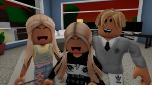 Две сестры. Увлекательная история в Роблокс