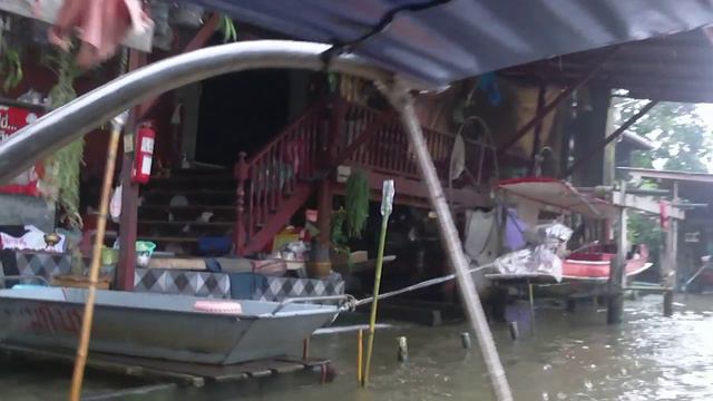 Базар плавучий на реке .Квай.. смотреть онлайн