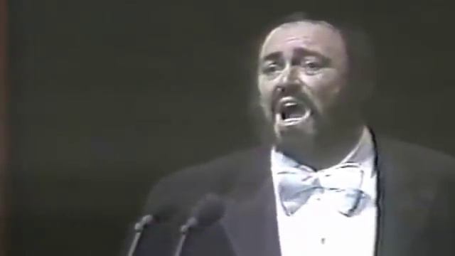 Luciano Pavarotti - México 1990 смотреть онлайн