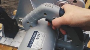 Дисковая циркулярная пила Интерскол ДП 235/2000м