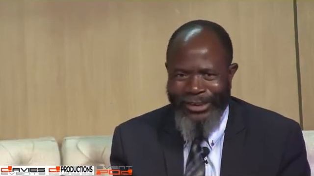 Chinotimba denies Muzorewa смотреть онлайн