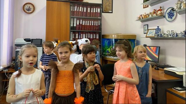 Коляда, коляда, отворяй ворота! смотреть онлайн