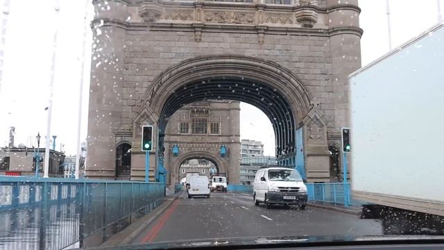 Поездка в ЛОНДОН Тауэрский Мост, Небоскребы, здание Огурец. Интересное Времяпрепровождение для Дете смотреть онлайн