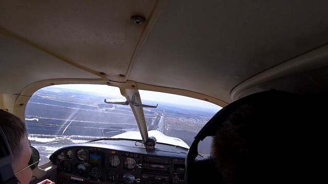 Полет на самолете Piper PA28 из Челябинска в Самару смотреть онлайн