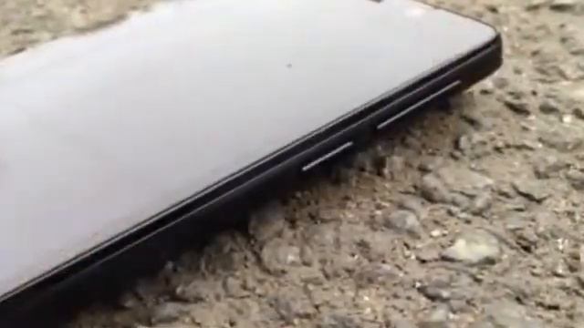 Видеообзор Fly iq4504 смотреть онлайн