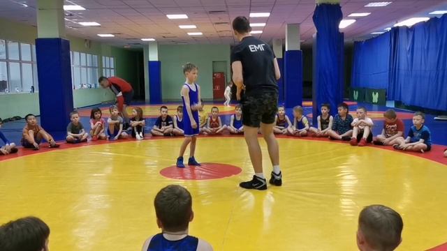 тренировка юных борцов (5-7 лет). вольная борьба. смотреть онлайн