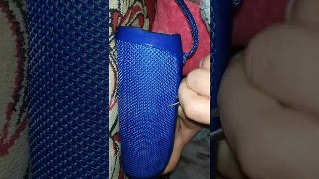 Как снять сетку с JBL flip 4 смотреть онлайн